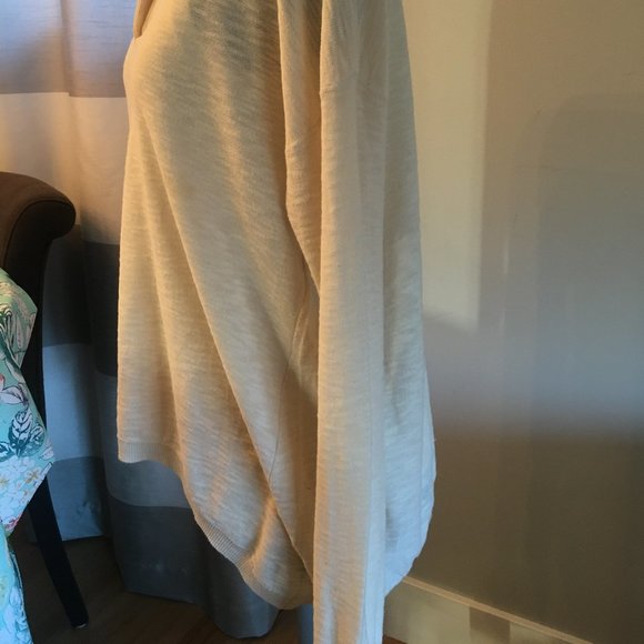 VINCE - Cream light sweater - Picture 6 of 7